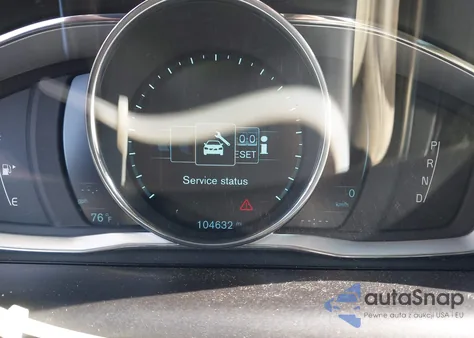 2014 Volvo Xc60 3.2 Platinum from USA, damaged, VIN YV4952DZ8E2526494